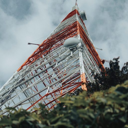 Antenna tower for 4/5G connectivity